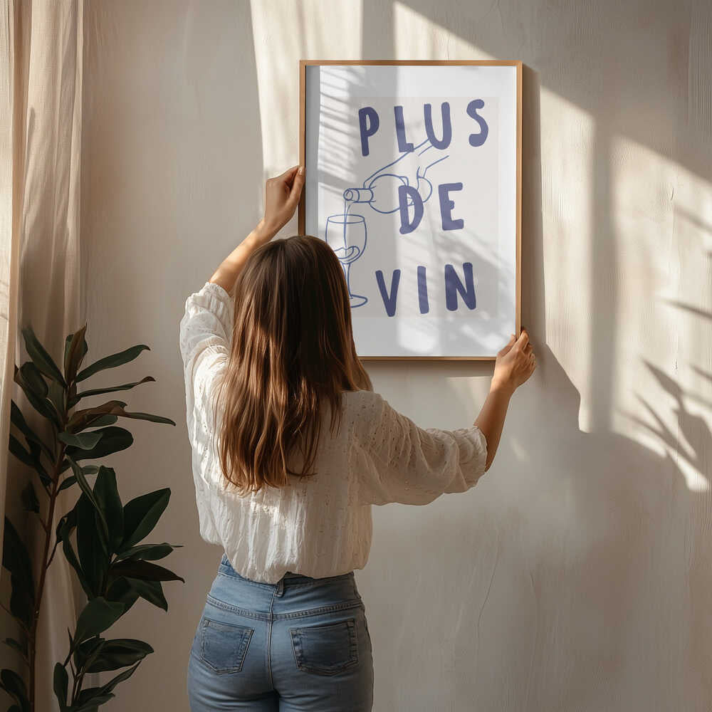 Plakat: Vin hældes op